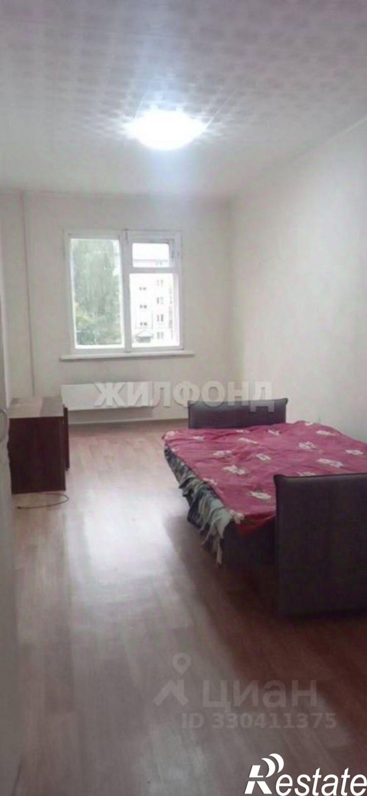 3-комн квартира улица Беринга, 3/2,  д. 3/2