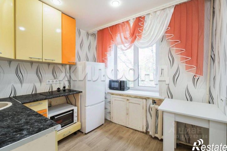 2-комн квартира Комсомольский проспект, 49,  д. 49
