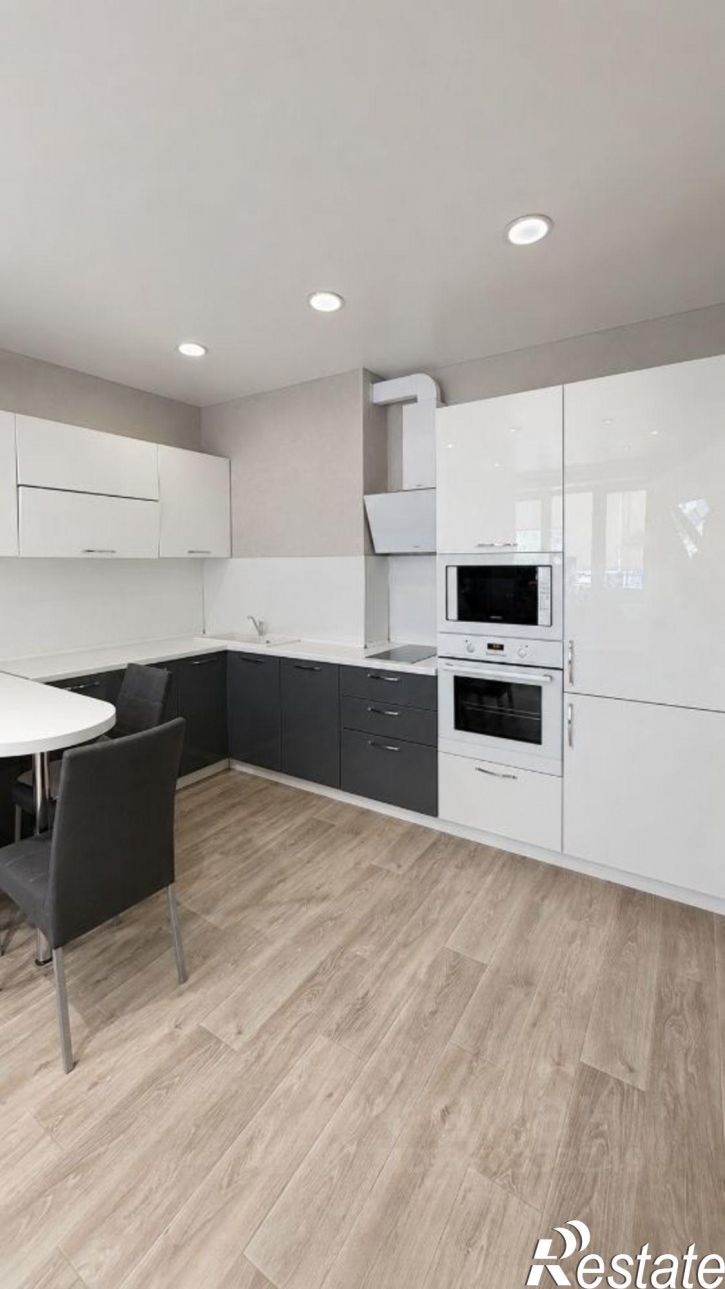3-комн квартира ул Дизайнеров, 9а,  д. 9а