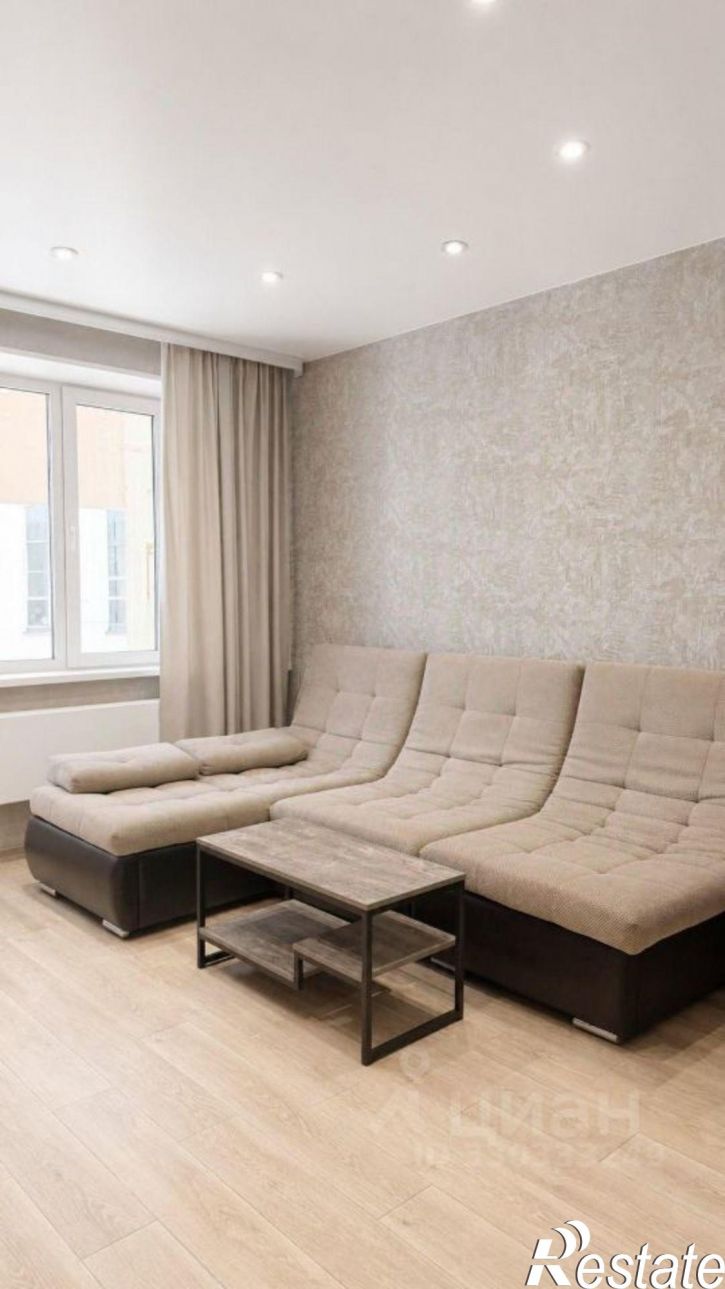 3-комн квартира ул Дизайнеров, 9а,  д. 9а