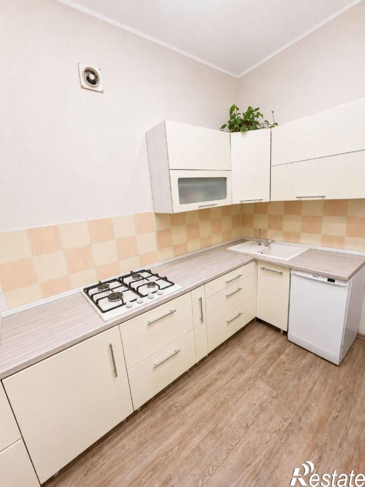 3-комн квартира ул Войкова, 78 1,  д. 78 1,  к. 1