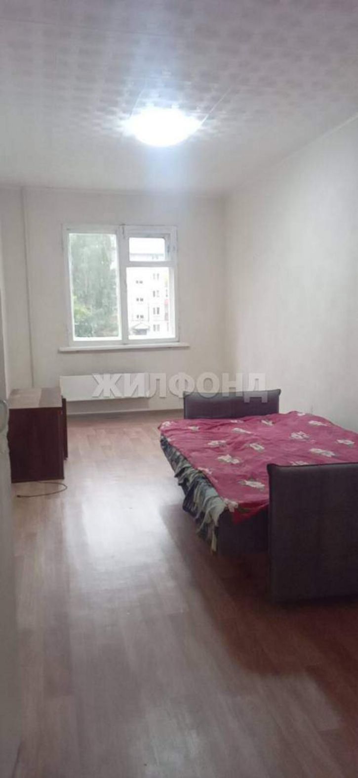 3-комн квартира Беринга улица, д.3/2