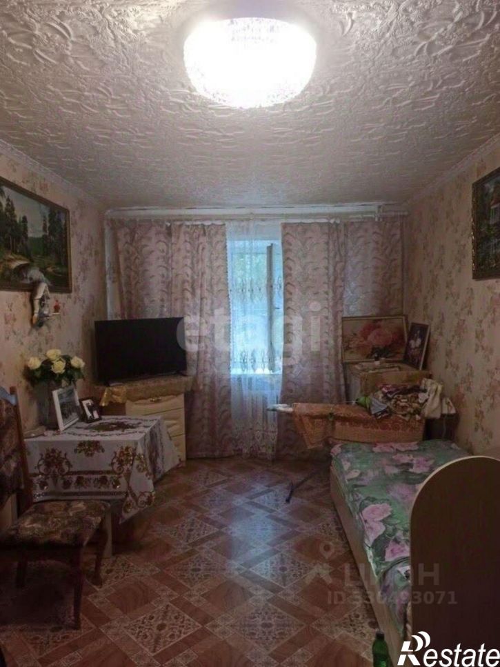 Комната Енисейская улица, 15,  д. 15