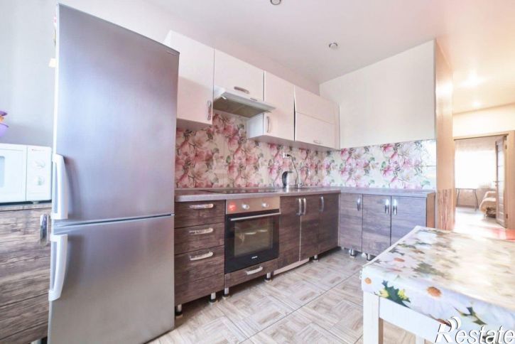 3-комн квартира ул Смирнова, 48г,  д. 48г