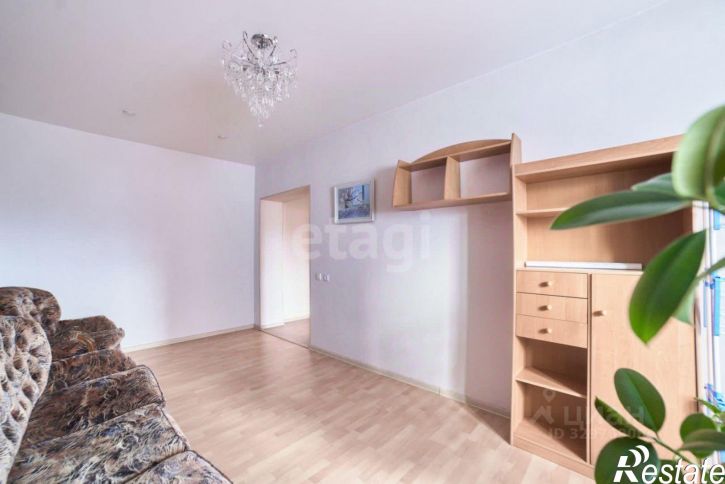 3-комн квартира ул Смирнова, 48г,  д. 48г