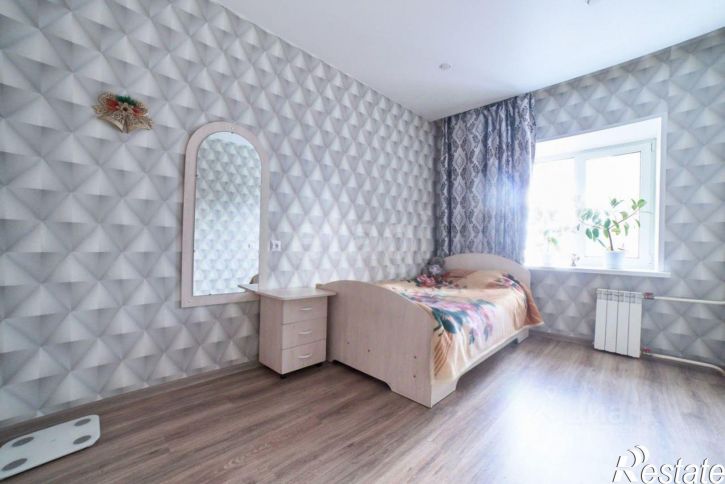 3-комн квартира ул Смирнова, 48г,  д. 48г