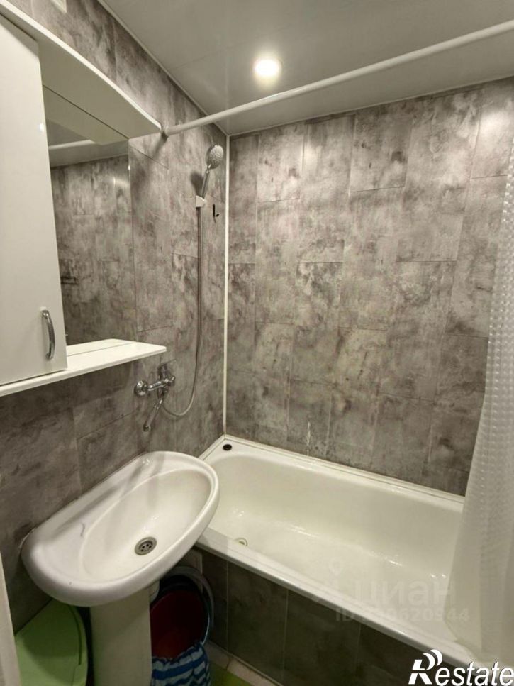 2-комн квартира Овражный пер, 17 2,  д. 17 2,  к. 2