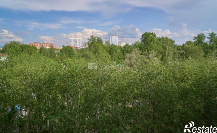 3-комн квартира улица Ференца Мюнниха, 22,  д. 22
