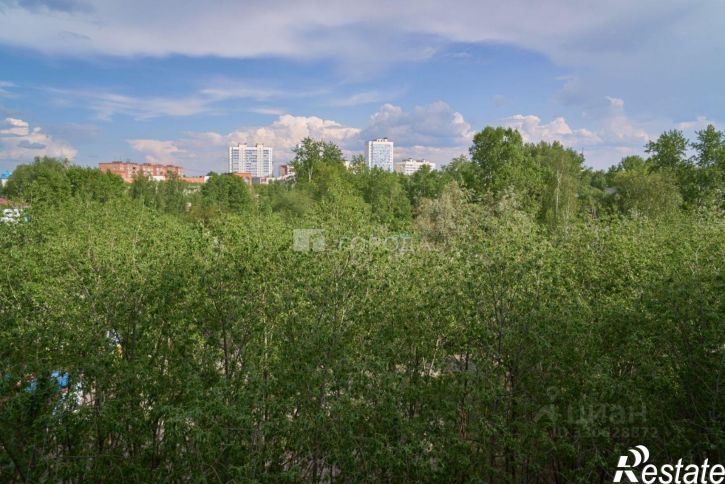 3-комн квартира ул Ференца Мюнниха, 22,  д. 22