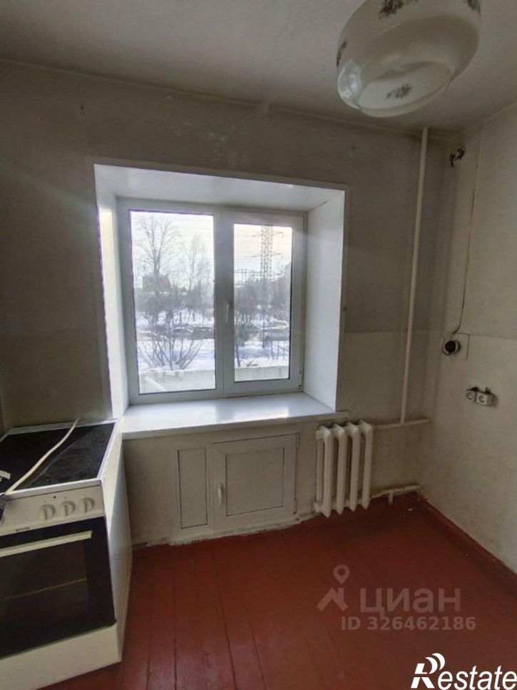2-комн квартира ул Нахимова, 12 1,  д. 12 1,  к. 1