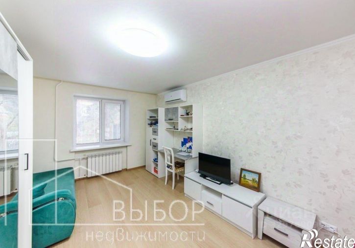 3-комн квартира проспект Кирова, 40,  д. 40