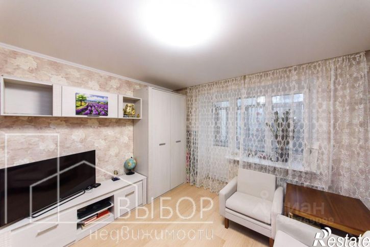 3-комн квартира проспект Кирова, 40,  д. 40