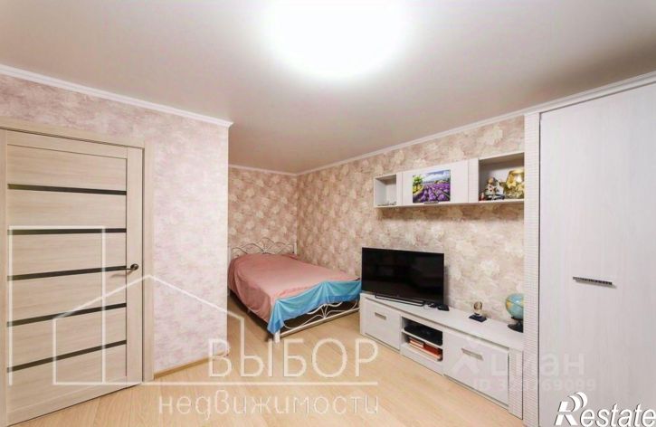 3-комн квартира проспект Кирова, 40,  д. 40