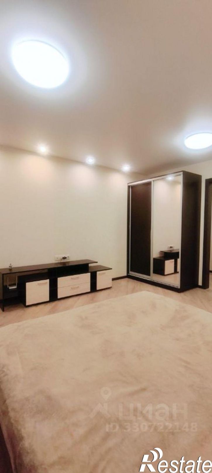 1-комн квартира улица Косарева, 33,  д. 33