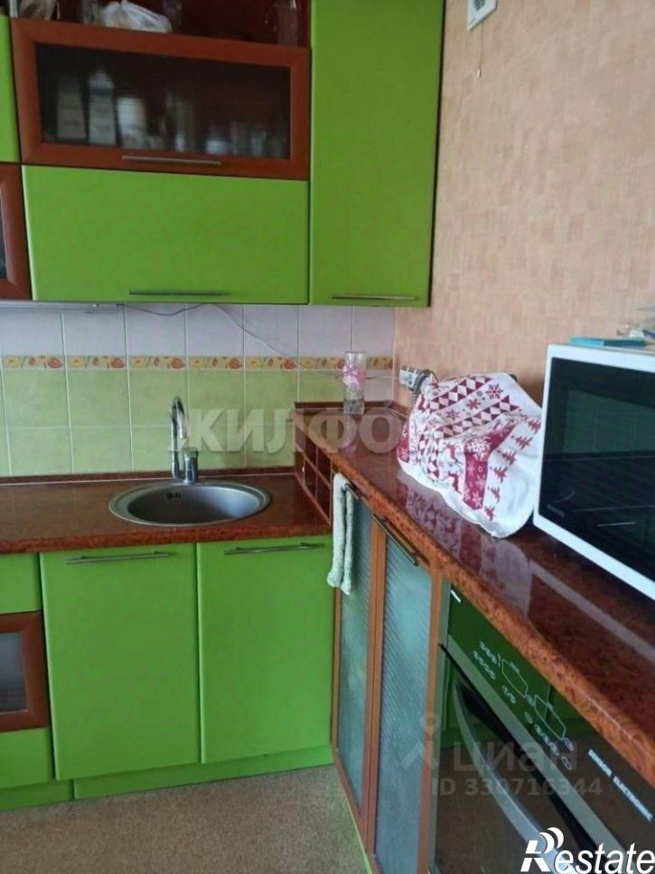 3-комн квартира ул Сергея Лазо, 27 1,  д. 27 1,  к. 1