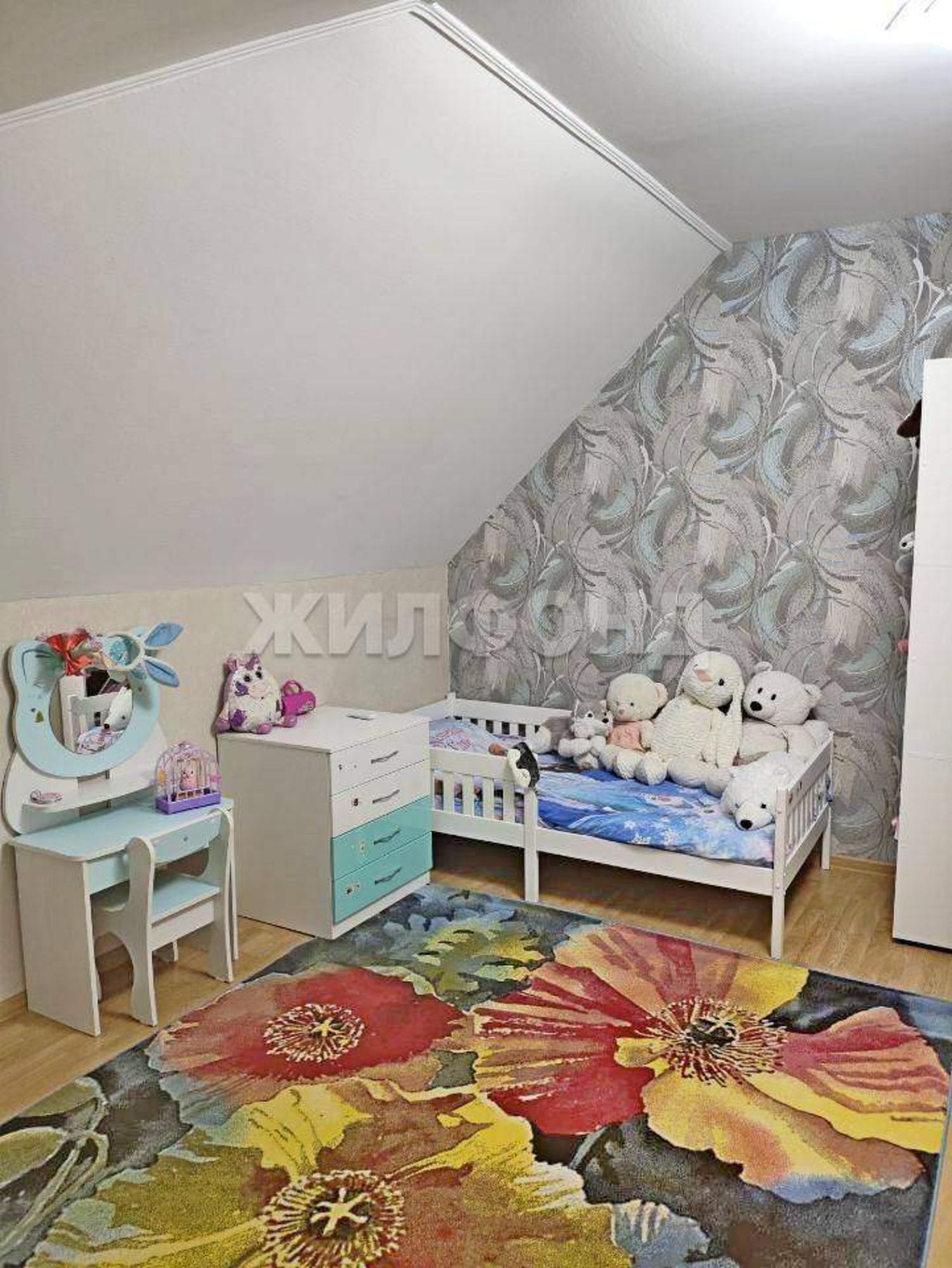 Купить дачу, дом, коттедж за 13 000 000 рублей на Степная улица