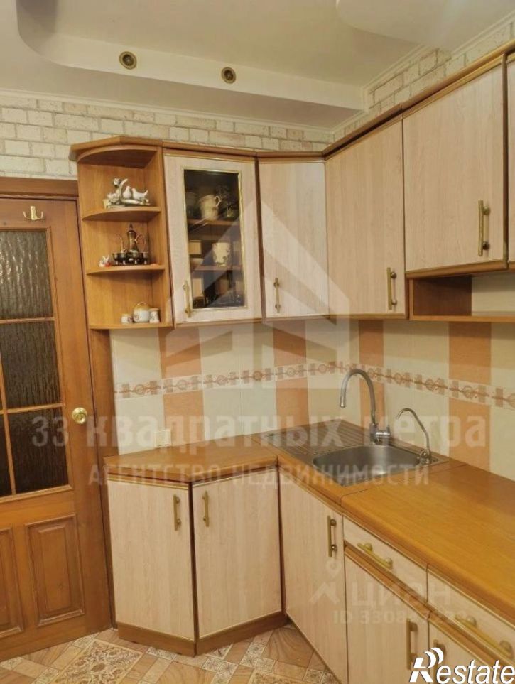3-комн квартира ул 79-й Гвардейской дивизии, 27,  д. 27