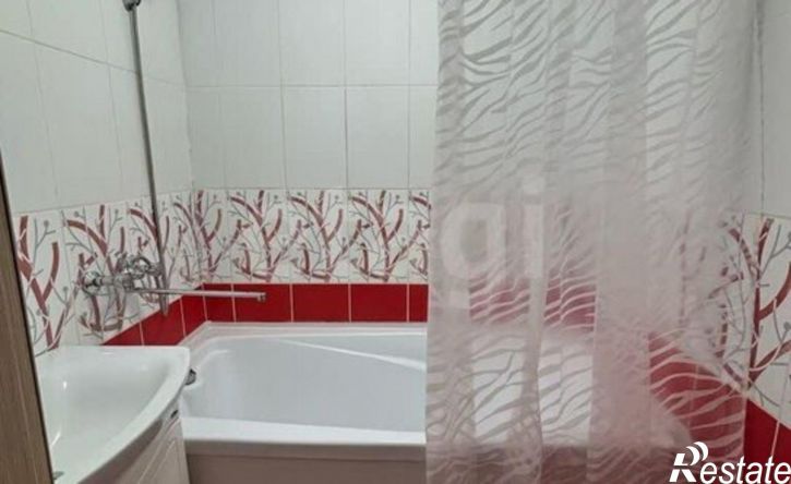 2-комн квартира Сибирская улица, 102,  д. 102