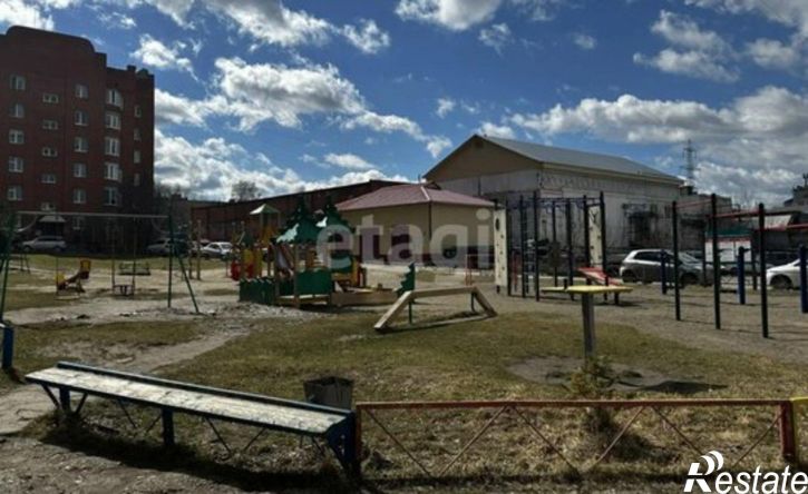 1-комн квартира ул Сергея Лазо, 17,  д. 17
