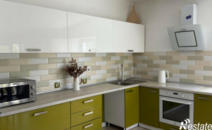 3-комн квартира Алтайская улица, 24,  д. 24