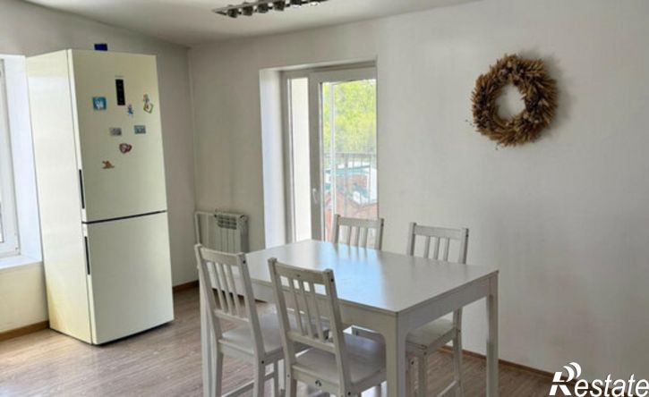 3-комн квартира Алтайская улица, 24,  д. 24
