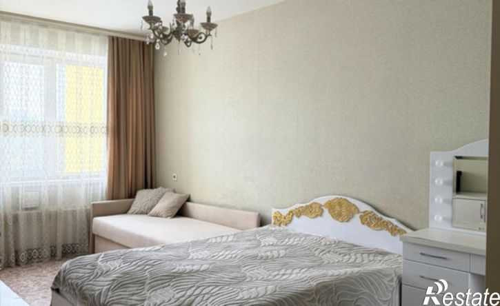 3-комн квартира улица Дизайнеров, 1,  д. 1