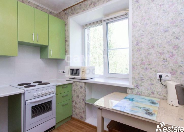 2-комн квартира Учебная улица, 50,  д. 50