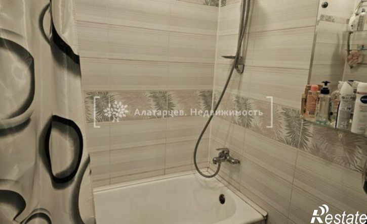 2-комн квартира ул Елизаровых, 70,  д. 70