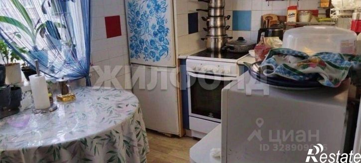 3-комн квартира Учебная улица, 17,  д. 17