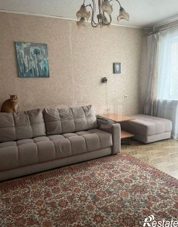 3-комн квартира улица Елизаровых, 21/2,  д. 21/2