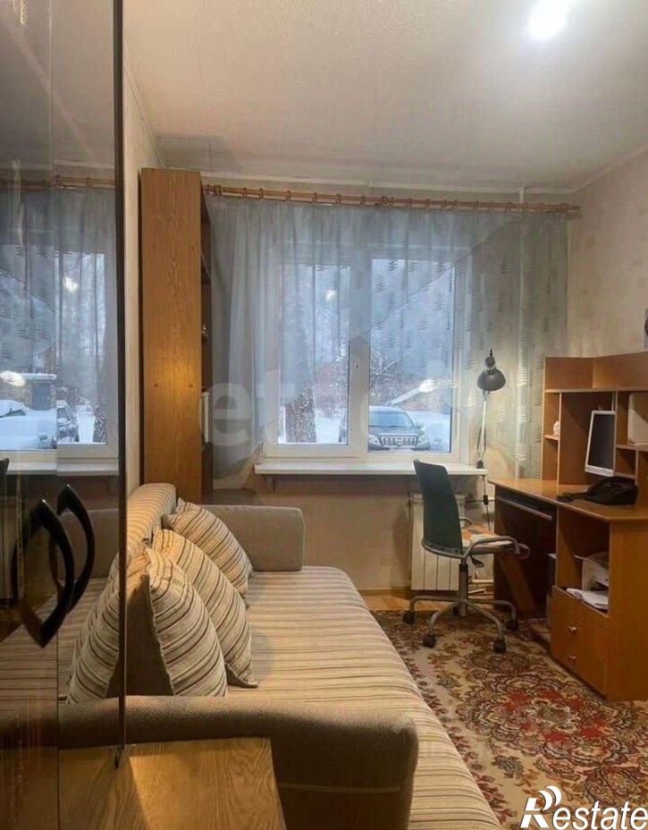 3-комн квартира улица Елизаровых, 21/2,  д. 21/2
