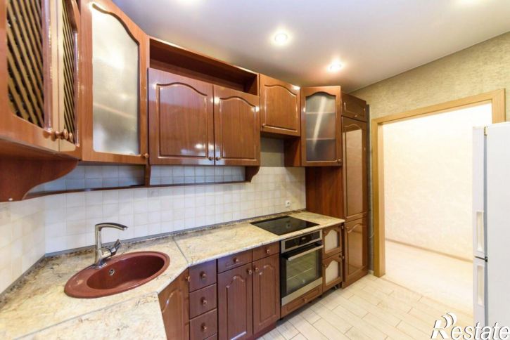 2-комн квартира улица Розы Люксембург, 19,  д. 19