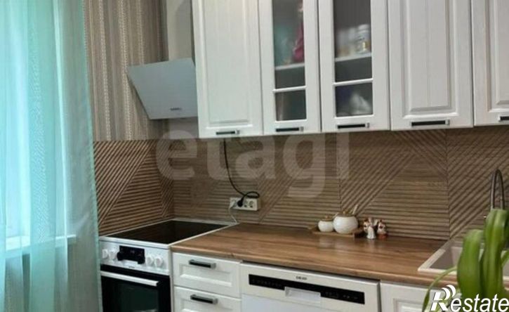 2-комн квартира ул Ференца Мюнниха, 22,  д. 22