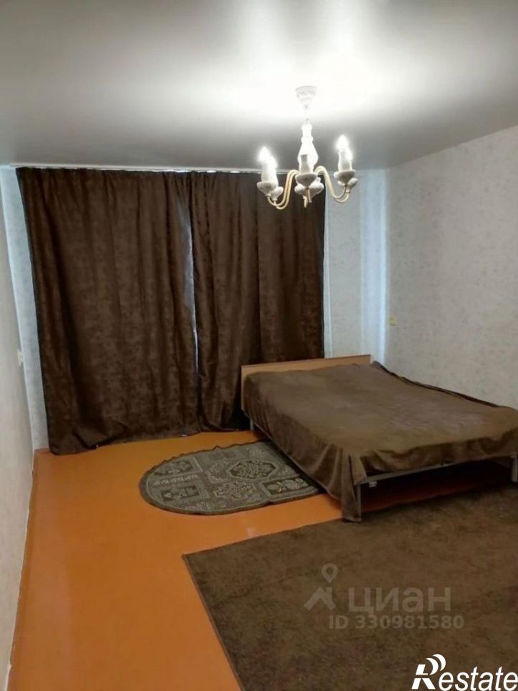 1-комн квартира улица Суворова, 13/1,  д. 13/1