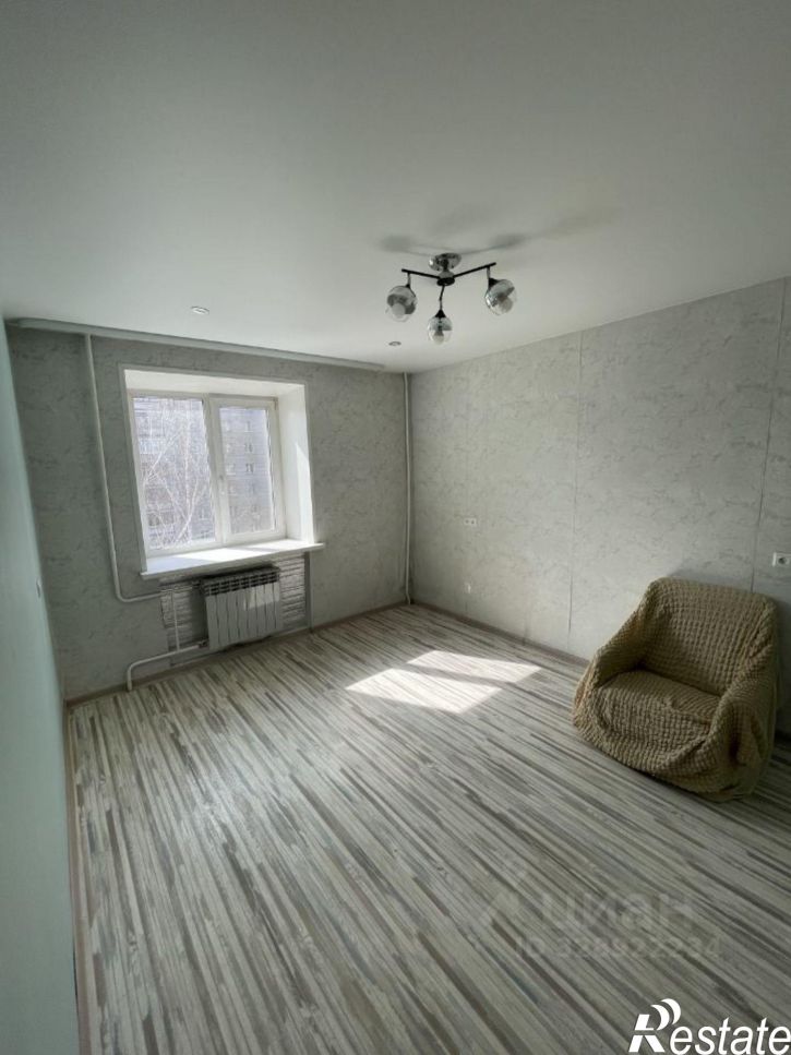 3-комн квартира улица Суворова, 10,  д. 10
