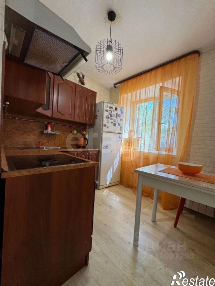 1-комн квартира Енисейская улица, 19,  д. 19