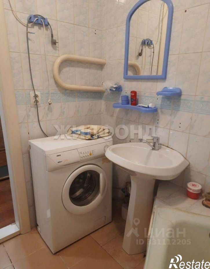 1-комн квартира Путейская улица, 11,  д. 11