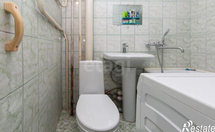 2-комн квартира улица Беринга, 5/2,  д. 5/2