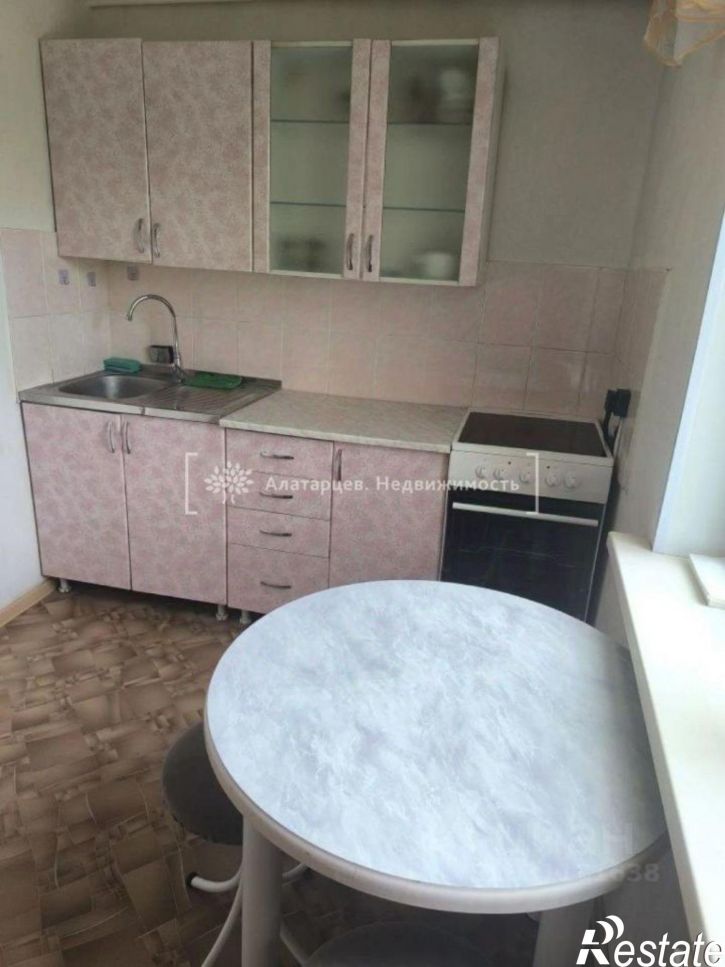 2-комн квартира улица Интернационалистов, 3,  д. 3