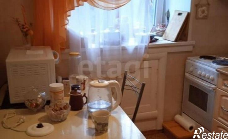 3-комн квартира улица Войкова, 84,  д. 84