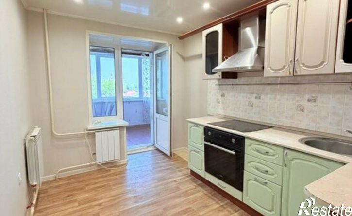 4-комн квартира ул Репина, 12,  д. 12