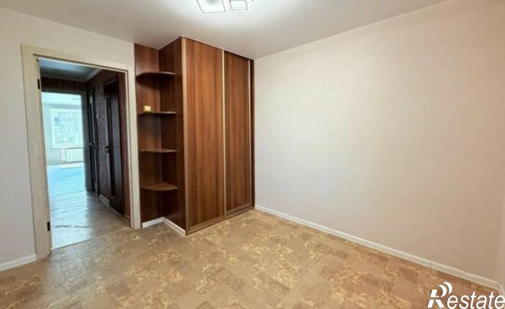 4-комн квартира ул Репина, 12,  д. 12