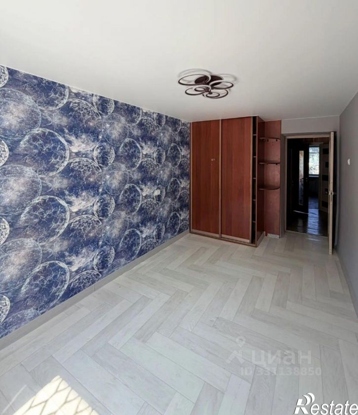 4-комн квартира ул Репина, 12,  д. 12