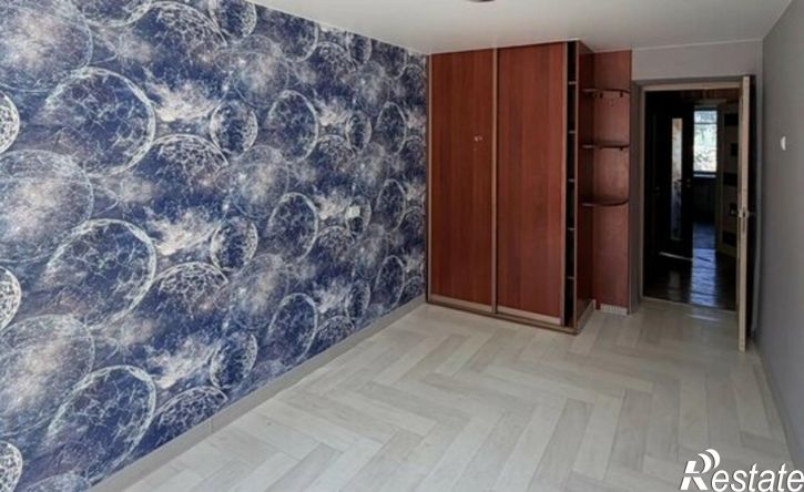 4-комн квартира ул Репина, 12,  д. 12