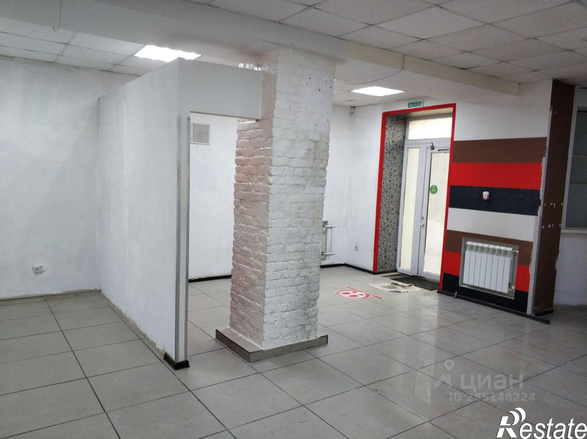Купить торговое помещение за 8 963 010 рублей на Иркутский тракт, 6