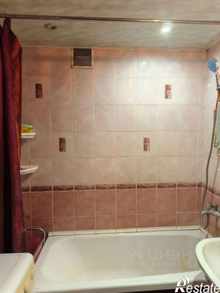 2-комн квартира Междугородная улица, 28,  д. 28