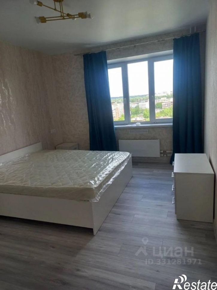 3-комн квартира ул Войкова, 47/2,  д. 47/2