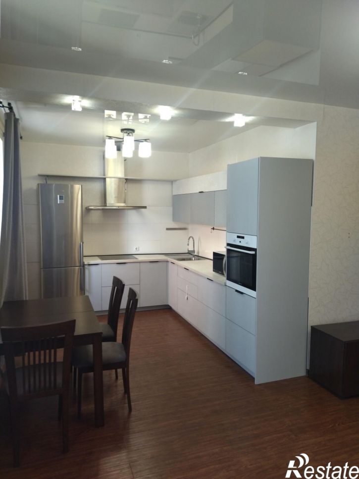 2-комн квартира ул. Розы Люксембург, 81