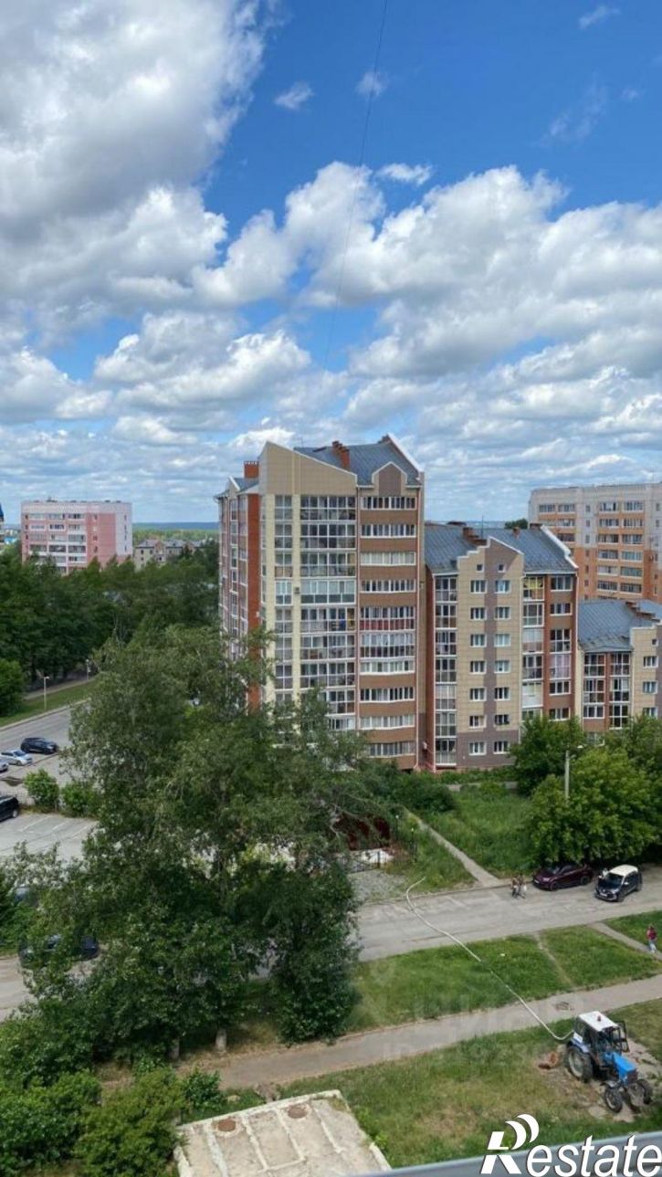 2-комн квартира улица Ивана Черных, 1,  д. 1
