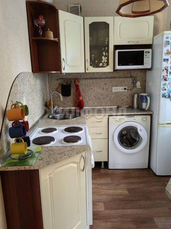 1-комн квартира Карташова улица, д.37